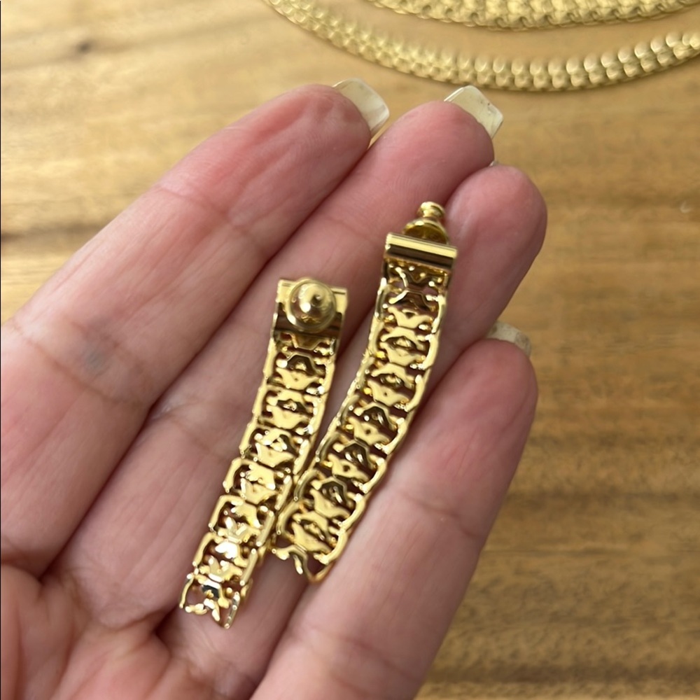Estate Monet Lot Gold Thick Choker Matching Earrings and bonus long Chain - Picture 2 of 7